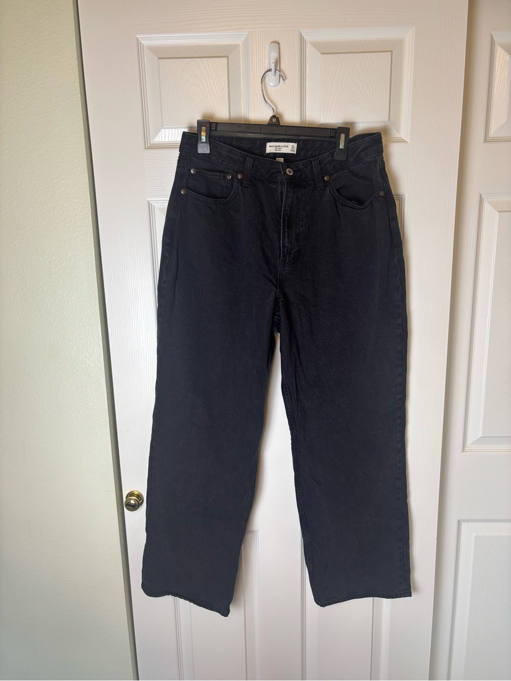 Abercrombie and Fitch The Loose High Rise Curve Love Jeans Black Size 12